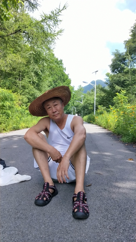 真诚寻伴的第一张照片--丹东蓝颜知己交友网