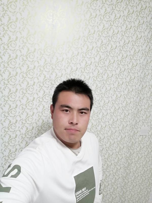 看草莓在跳舞的第一张照片--丹东蓝颜知己交友网