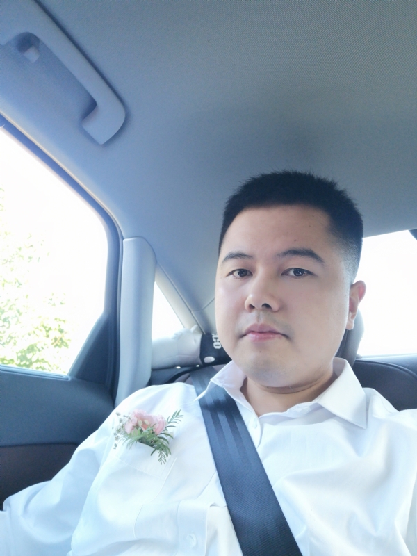 小阿郎的第一张照片--丹东蓝颜知己交友网